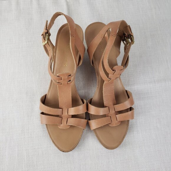 Franco Sarto Dare Nude Leather T-Strap Open Toe Wedge Sandals Womens Size 10 - Picture 2 of 10